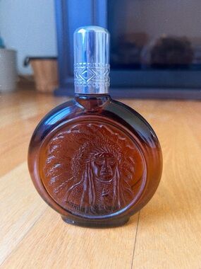 Vintage Stetson Amber Glass Round After Shave Bottle - Indigenous Chief Etching